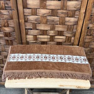 Vintage Caldwell Brown Floral Bath Towel